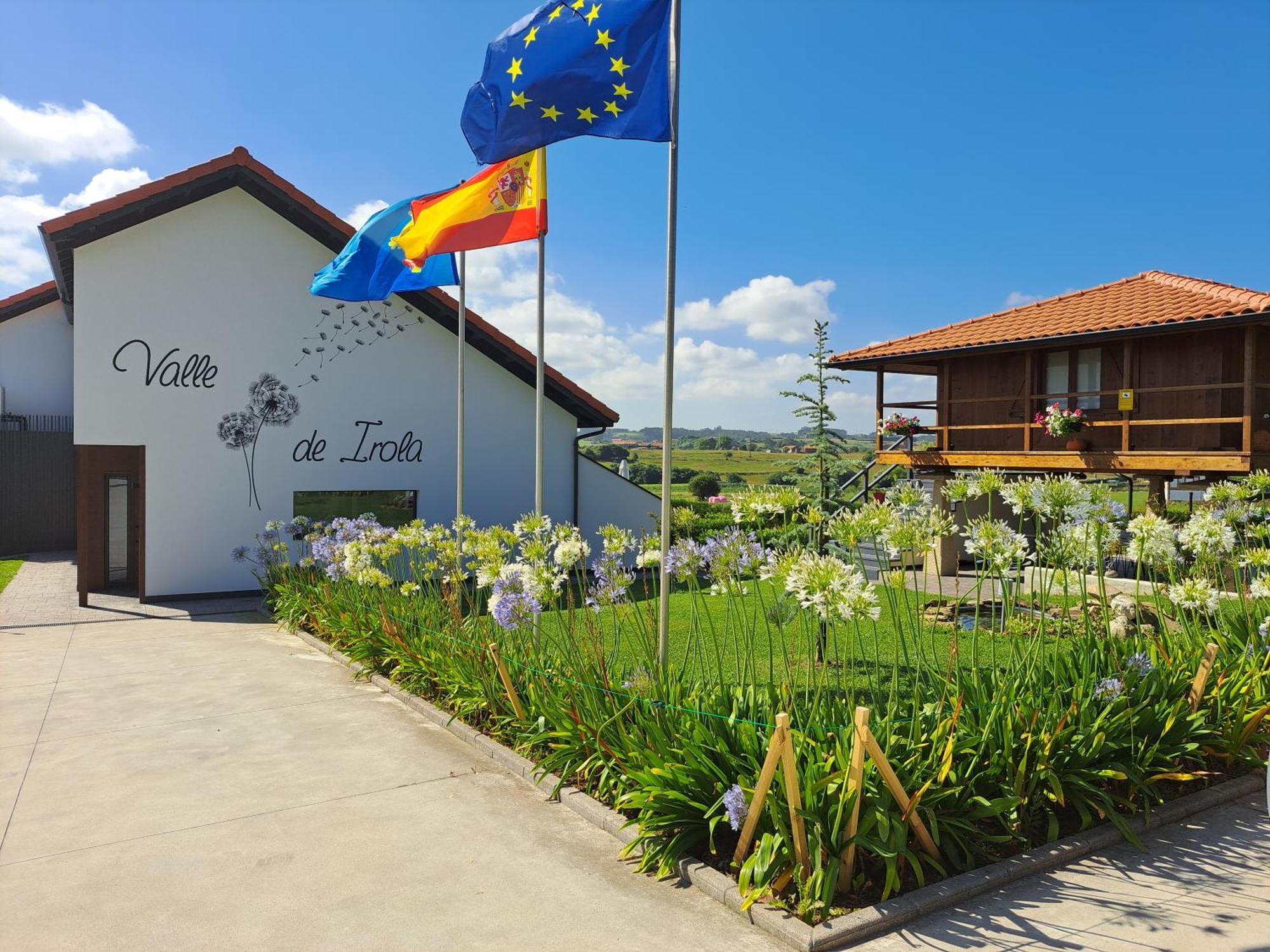 Apartamentos Valle De Irola Luanco Exterior photo